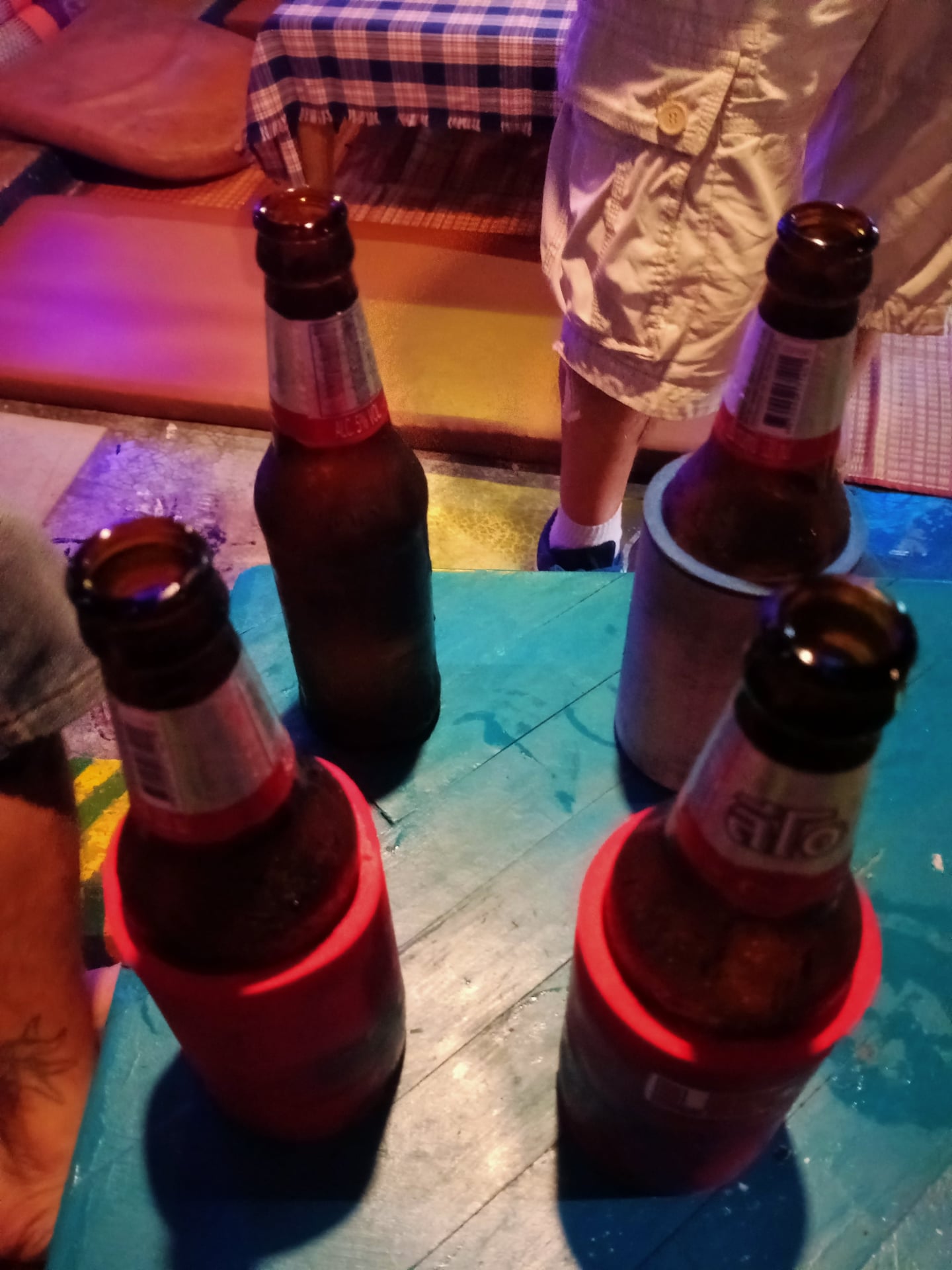 Arty Momma Rasta Bar