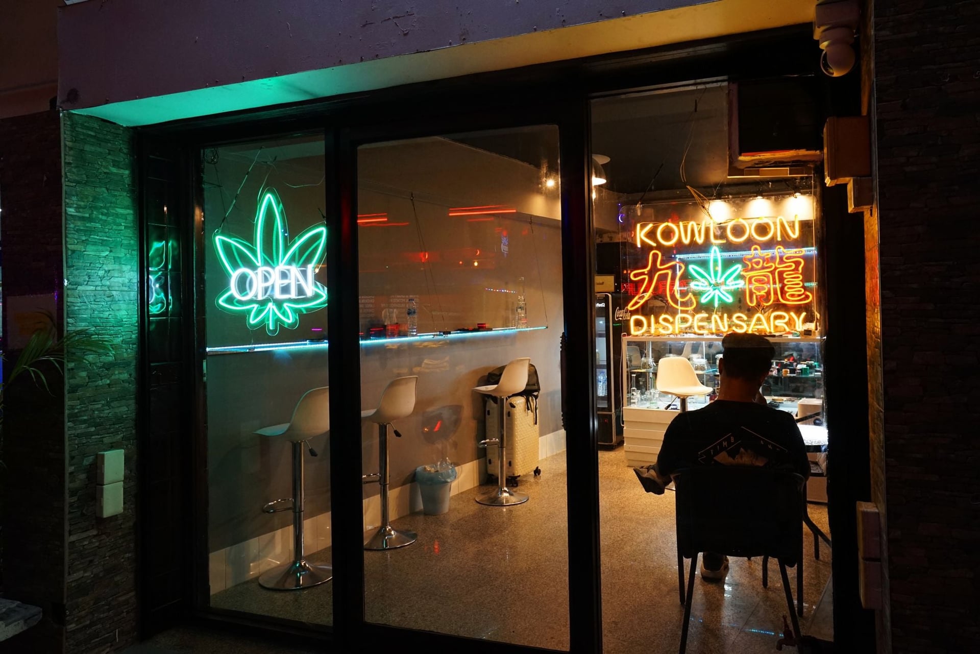 Kowloon Dispensary Cannabis Weed
