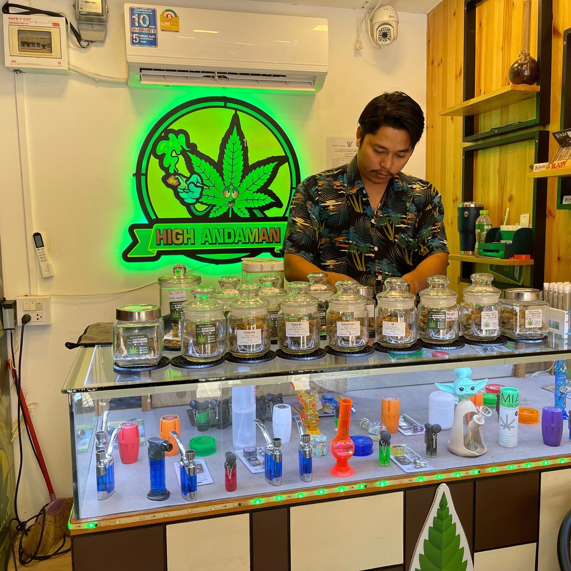 High Andaman Cannabis Shop4
