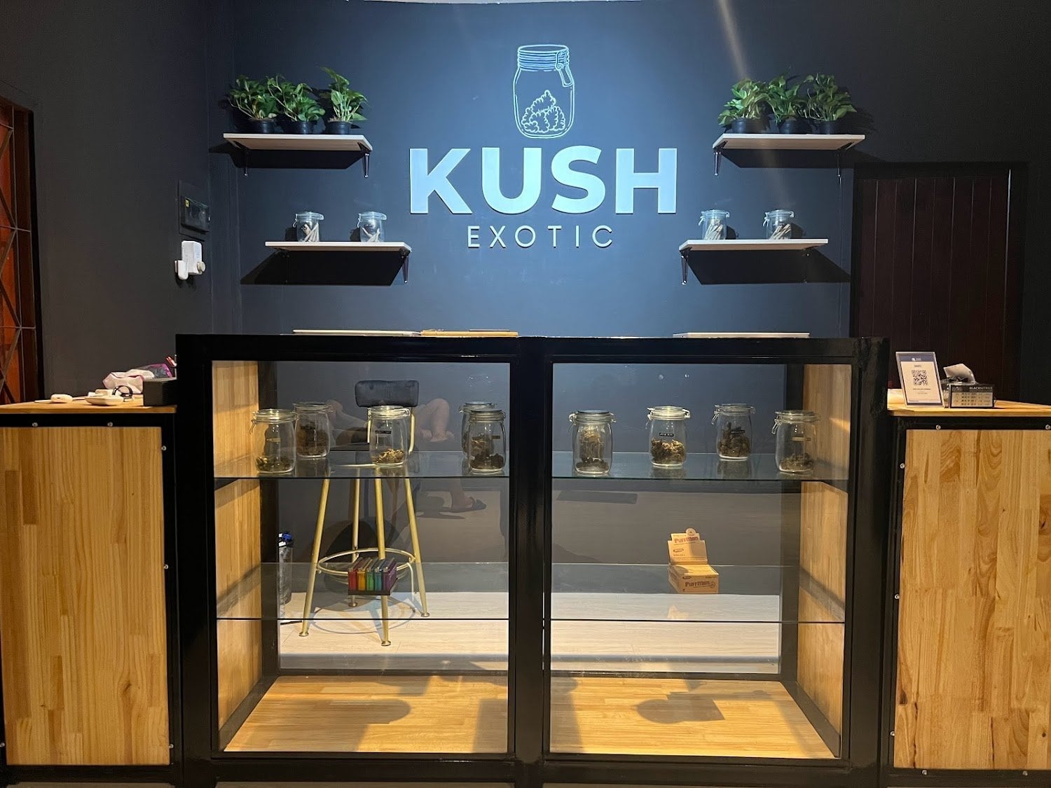 Kush Exotic - Cannabis Store & Lounge