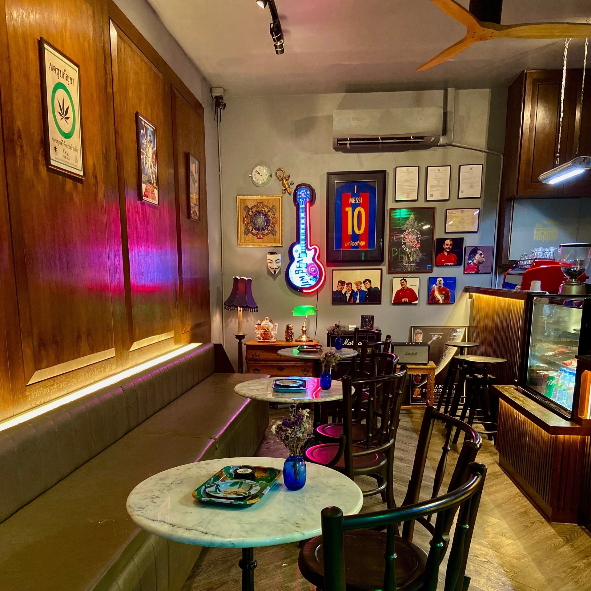 The Grasshopper Coffeeshop