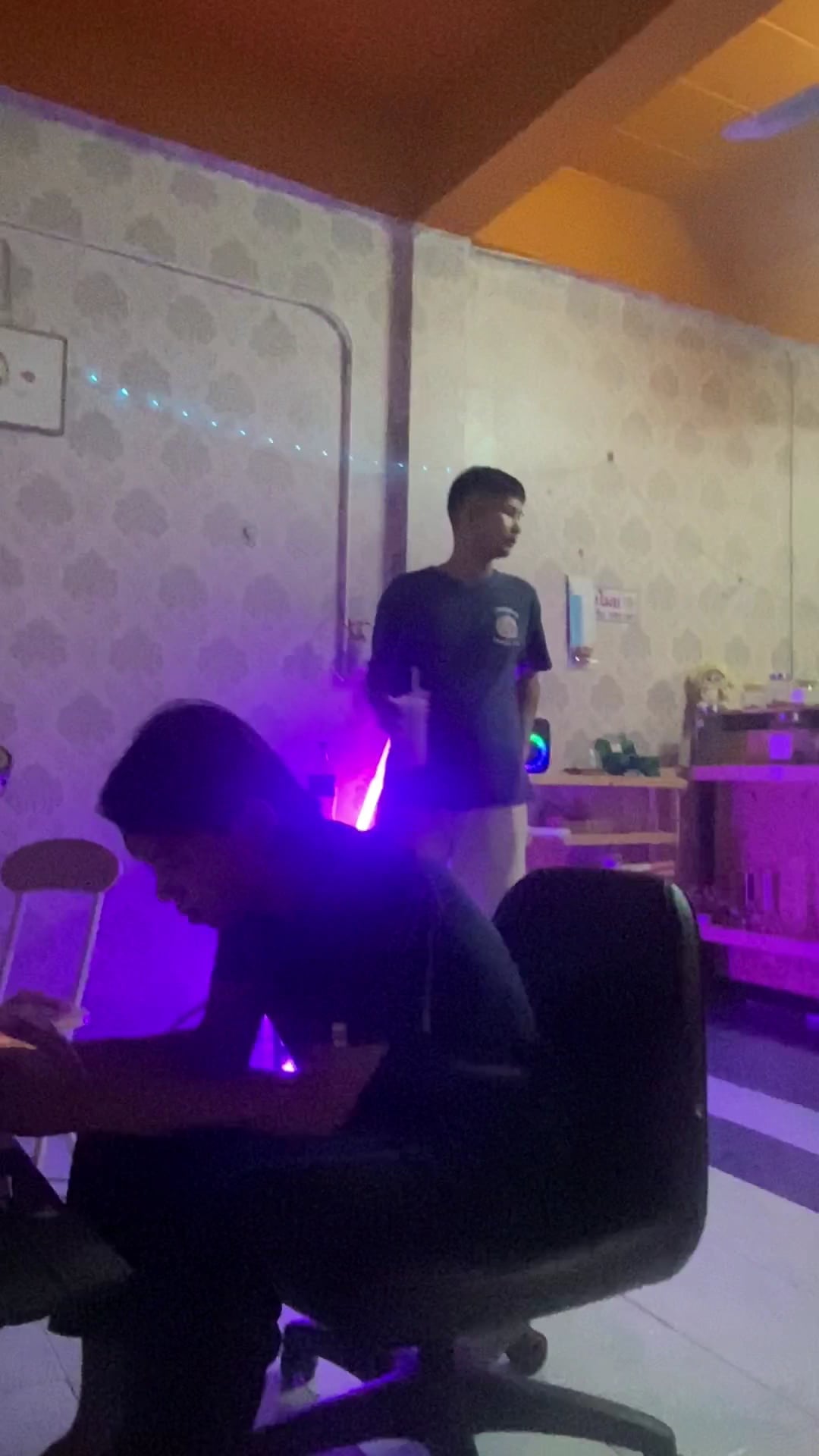 Meaw In Lounge