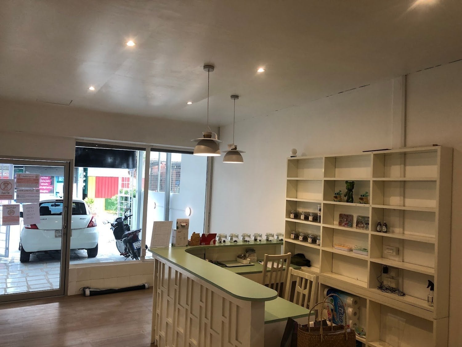 Flora Cannabis Don Mueang