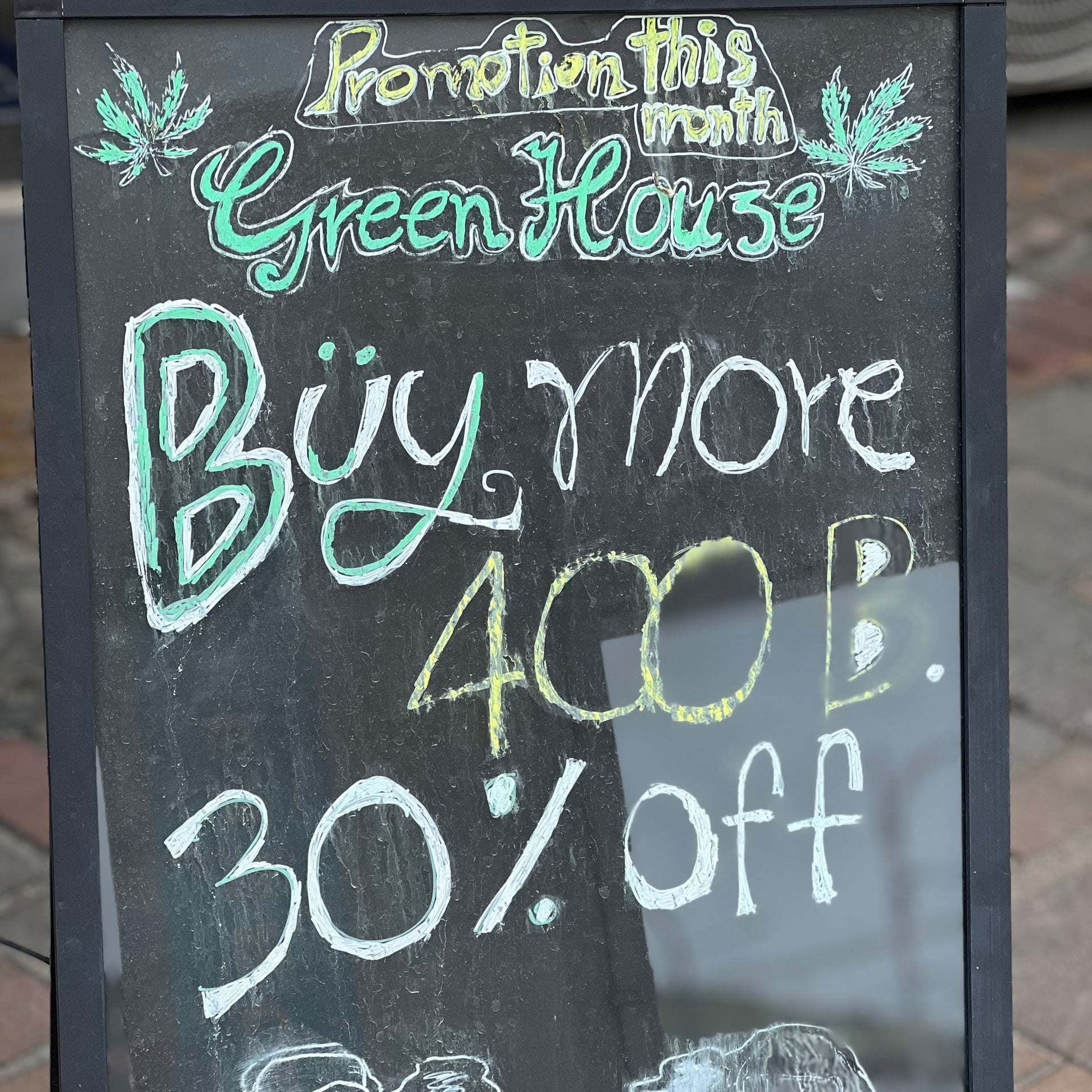 Green House Coffeeshop Thap Phraya