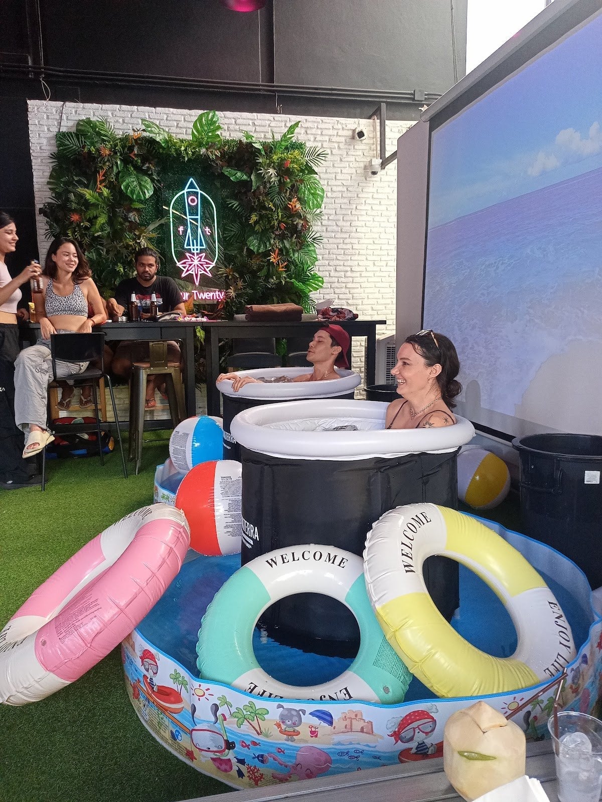Four Twenty Dispensary - High Garden Asoke