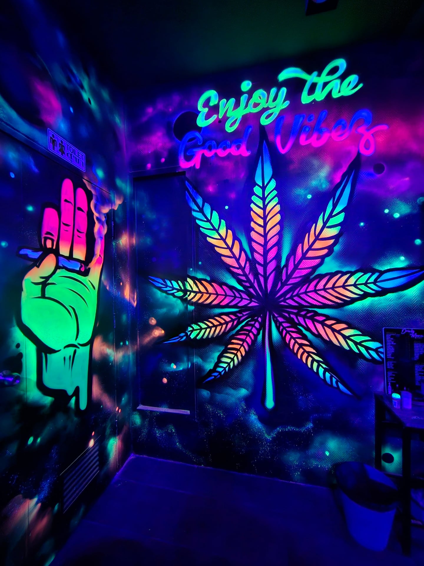 The Funny Box 2 Cannabis Cafe' Jomtien Beach