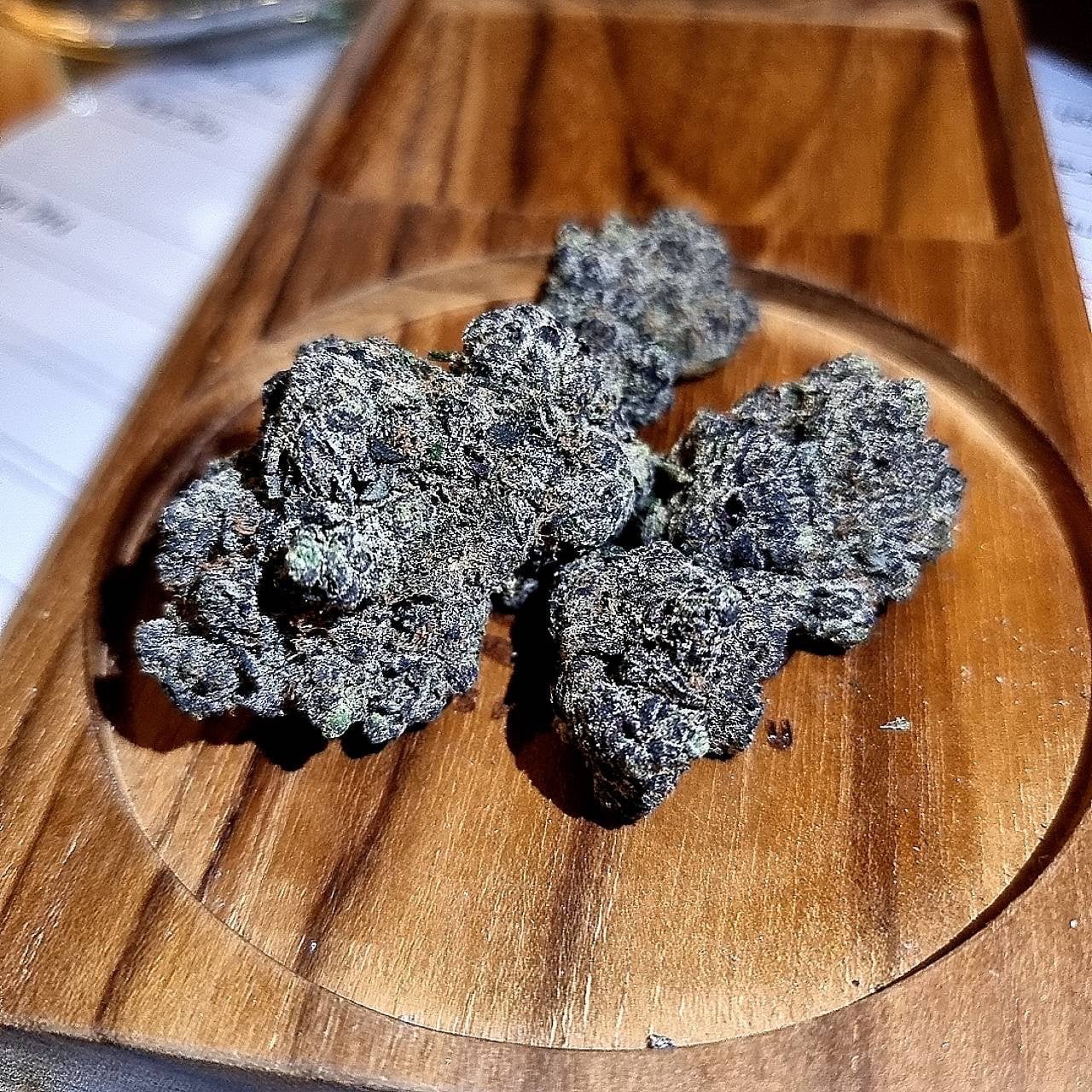 Earthy Dispensary - Pratunam
