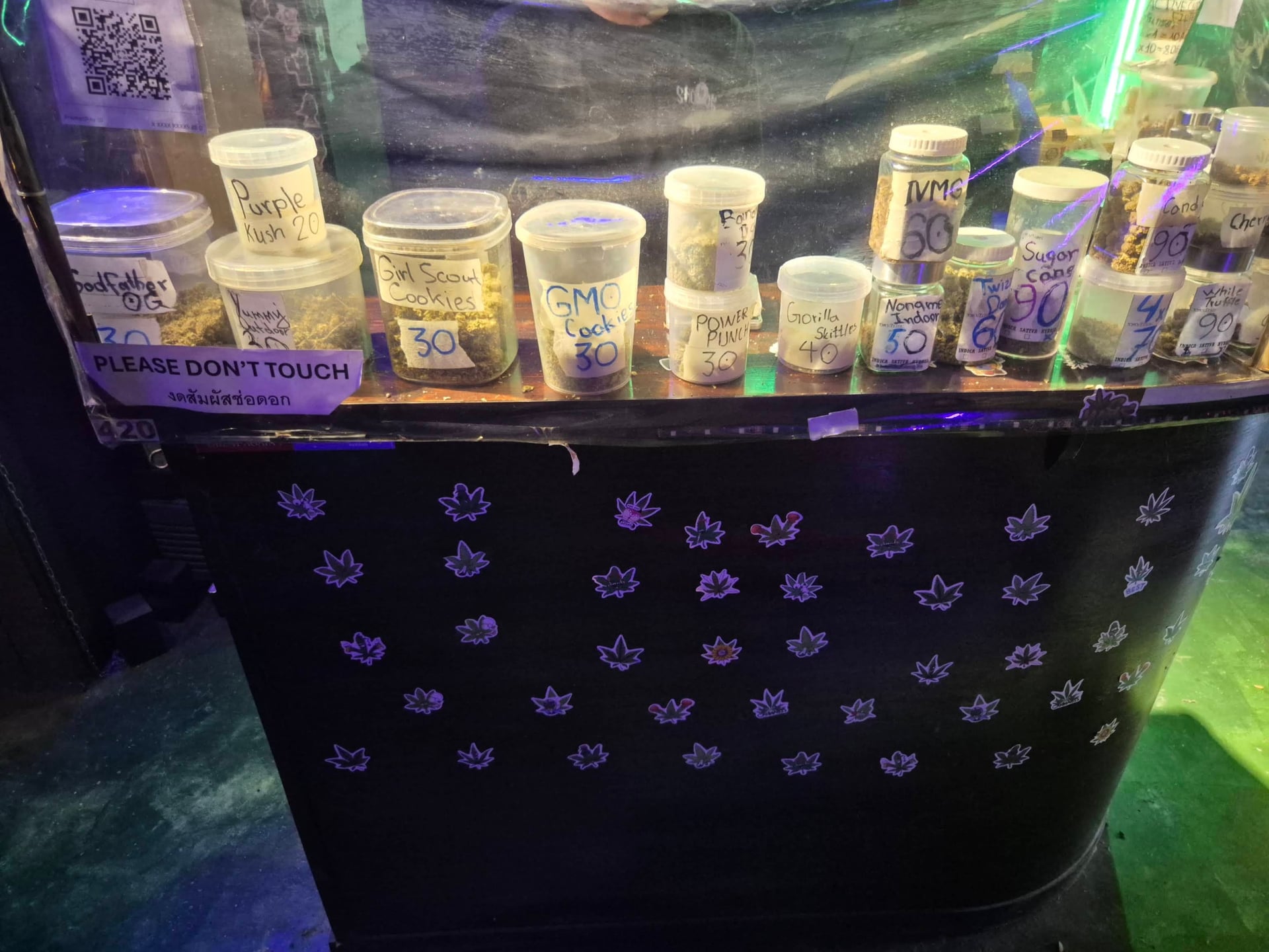 Space Farm San Kamphaeng - Weed Shop Cannabis Dispensary C A Hàng C N Sa