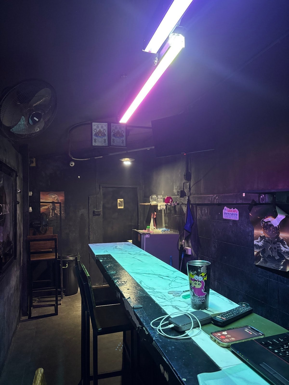Weed OLD City Cannabis Store Dispensary Marijuanas