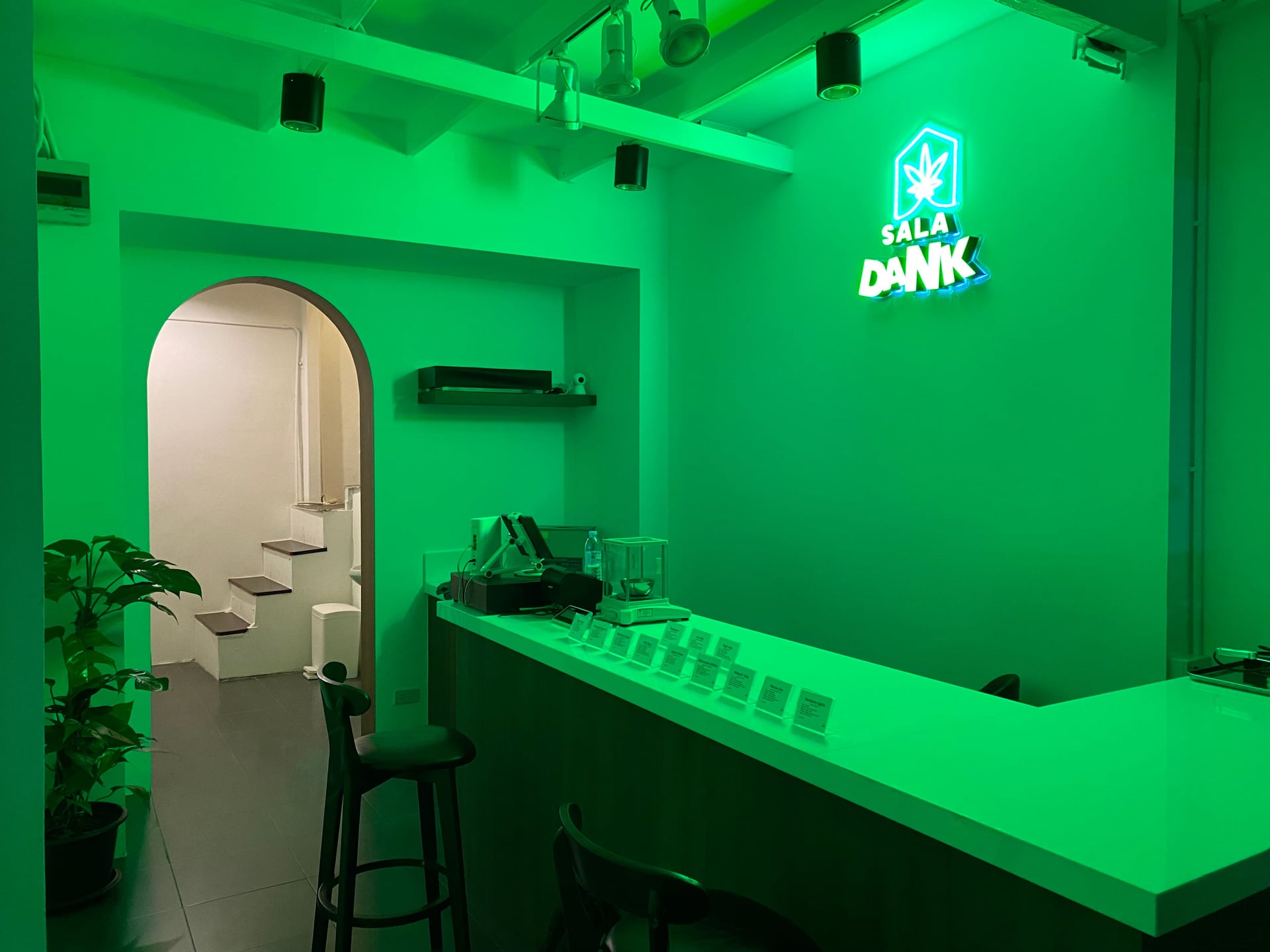 SALA DANK Organic Cannabis Lounge Silom