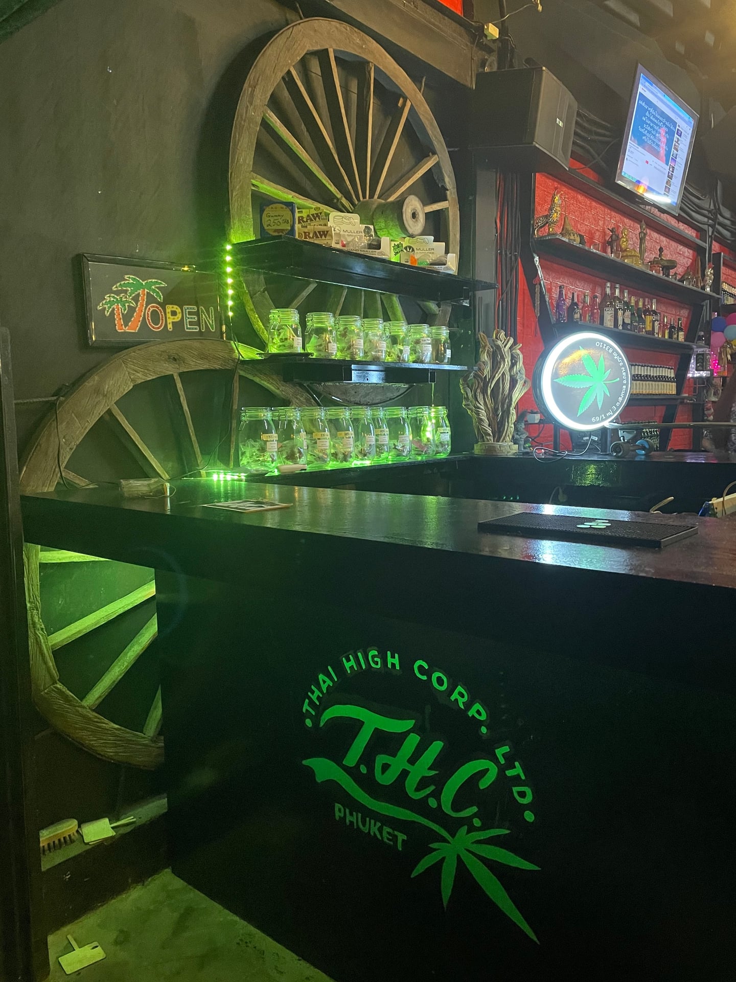 Orange Corner Bar & Cannabis