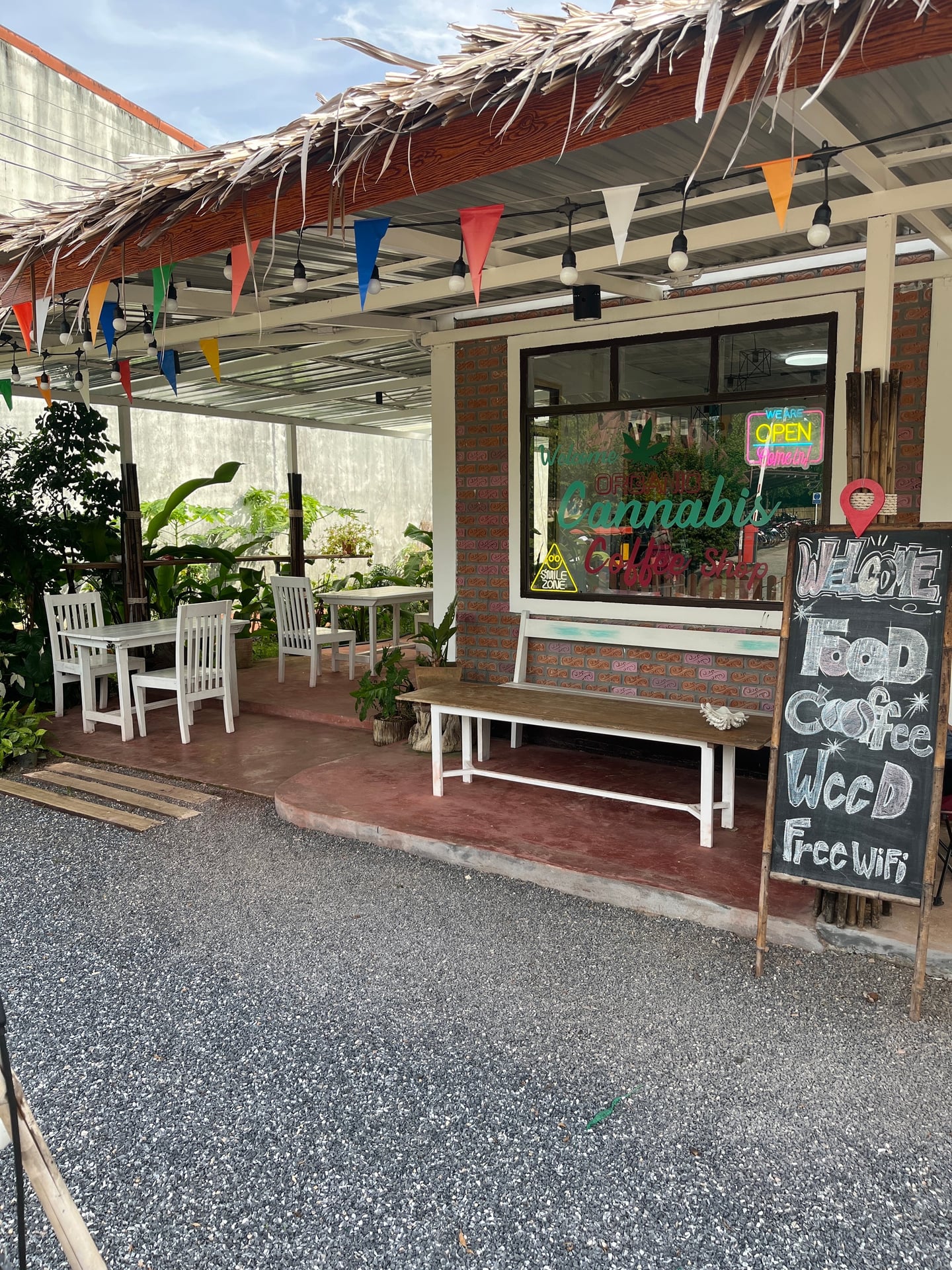 Dugong Cannabis Cafe