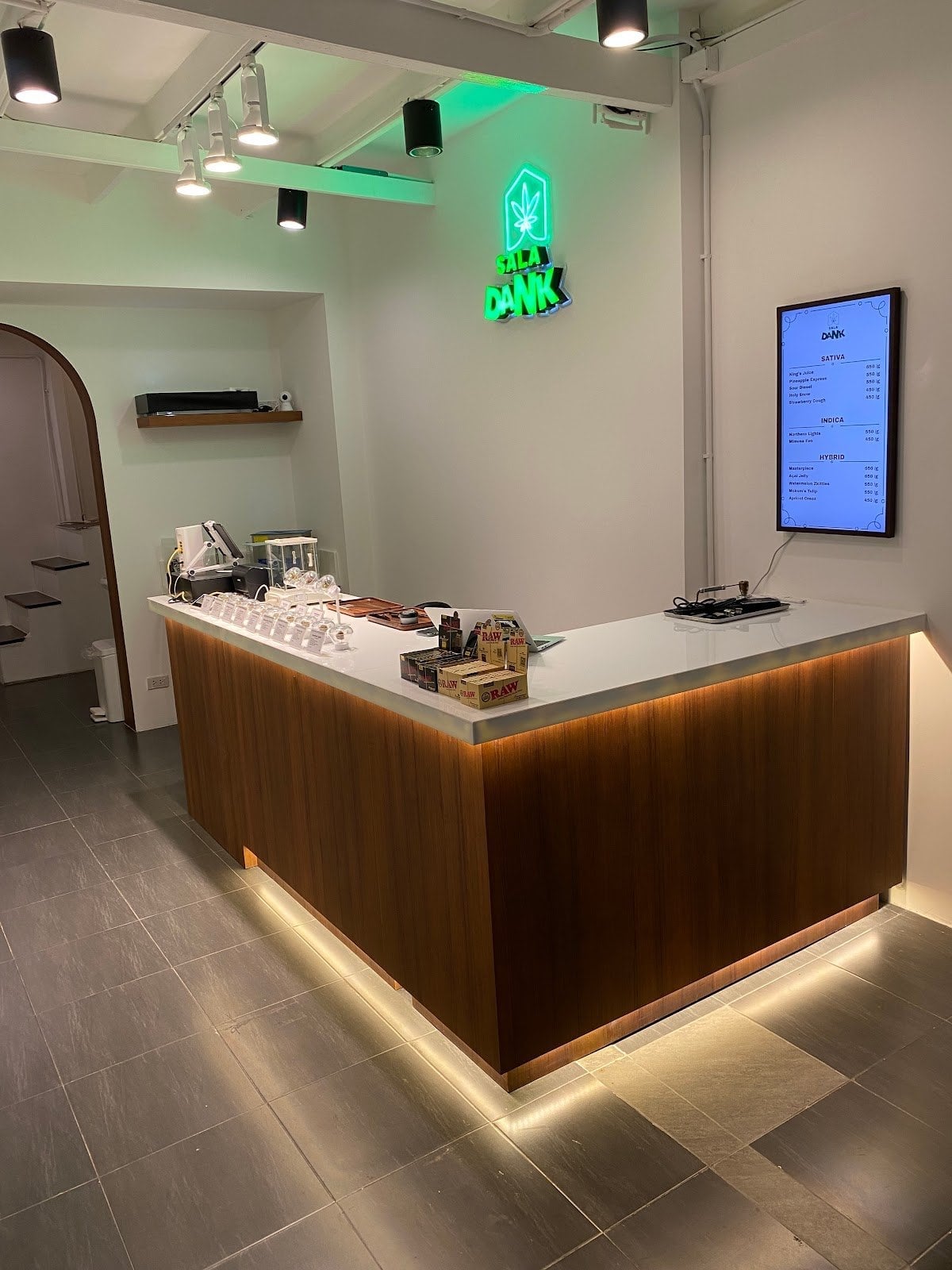 SALA DANK Organic Cannabis Lounge Silom