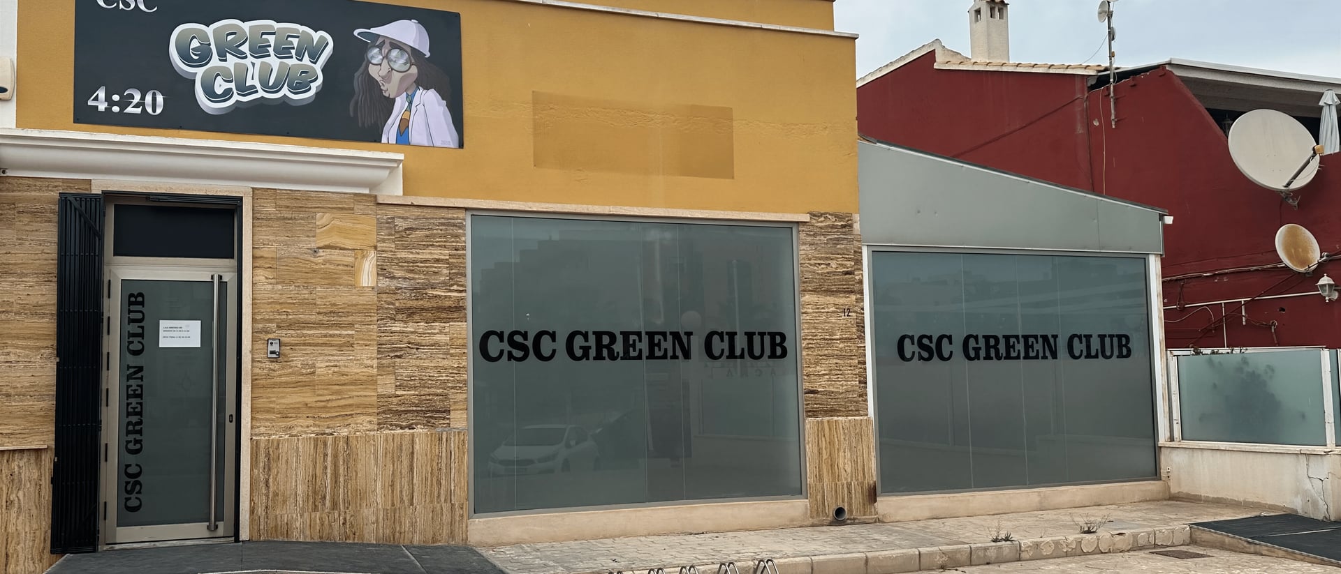 Green Club hero