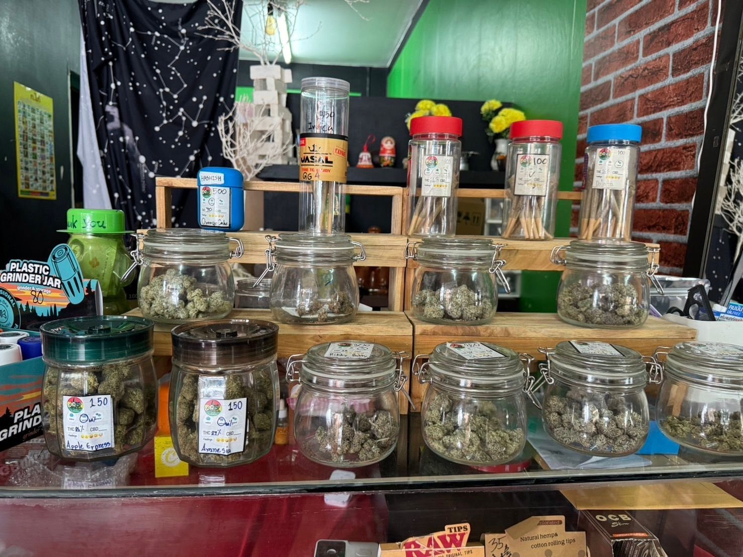Weed Shop 69 Up High Open 24 H