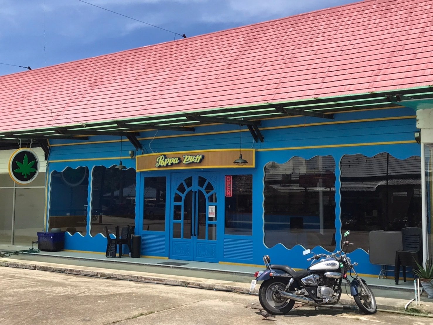 Poppa Puff Cannabis Shop Patong