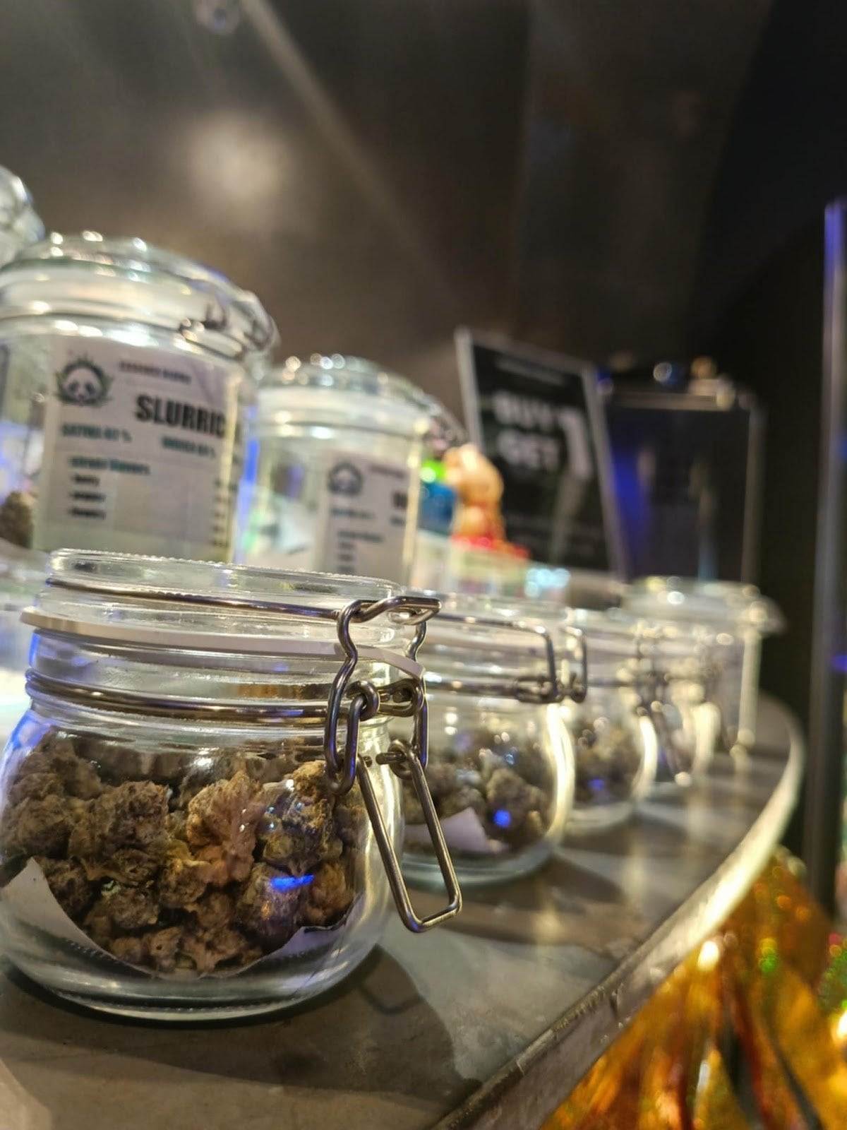 Essencebloom Premiums Buds Naiharn
