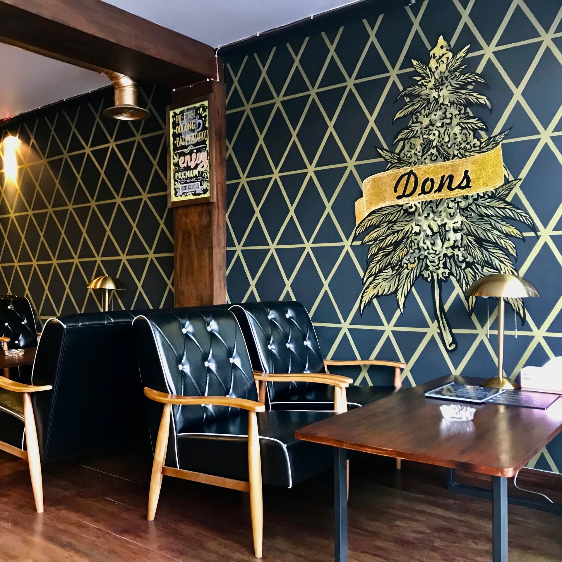 Dons Premuim Lounge