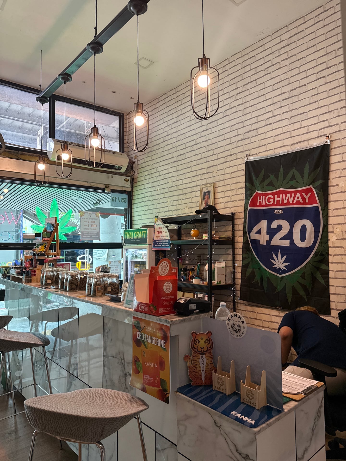 Weed Seven