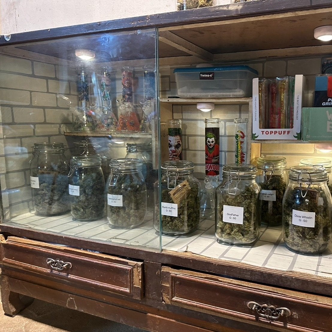 Mungkon Cannabis