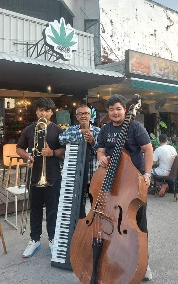 420 Cafe