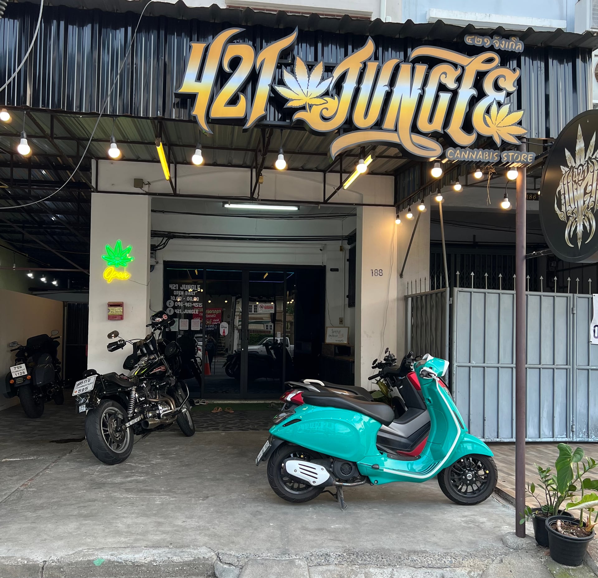 421 Coffee & Cannabis