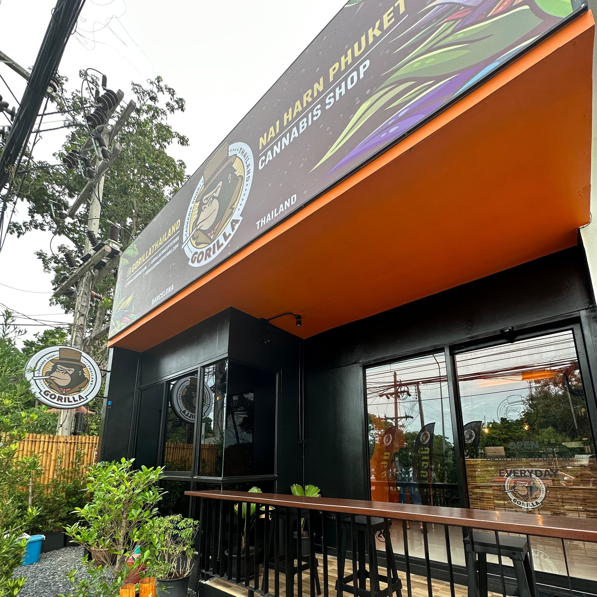 Gorilla Cannabis Shop - Naiharn