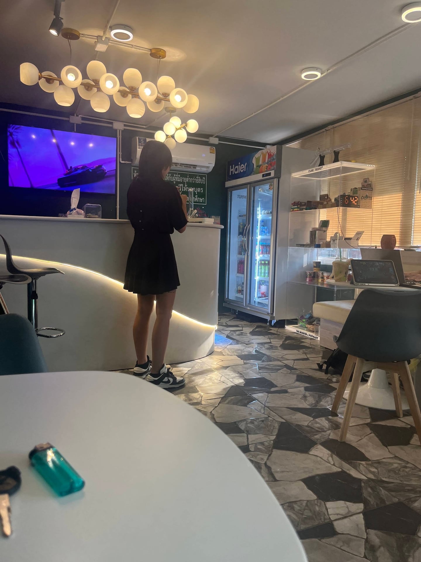 Close Friend Cafe' & Cannabis