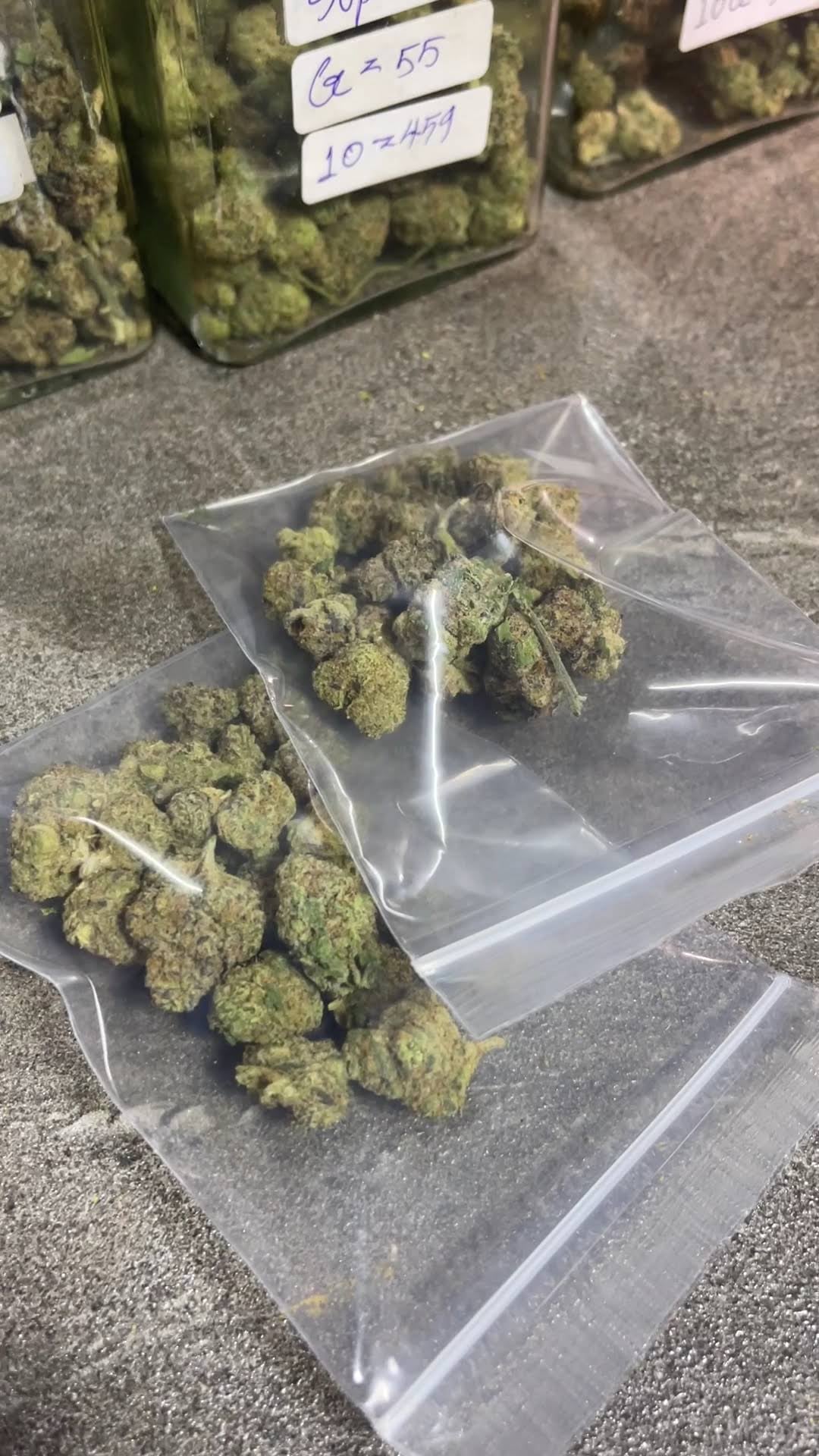 Sansuk Smokeweed Kata4