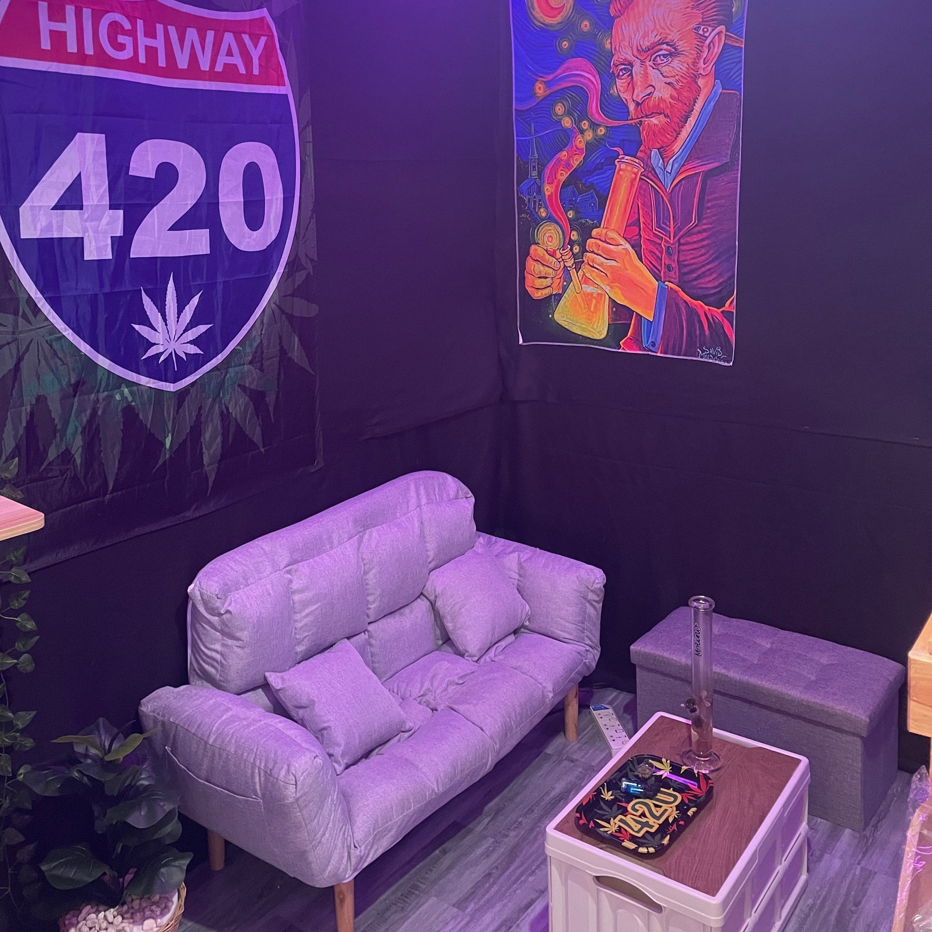High Rb.