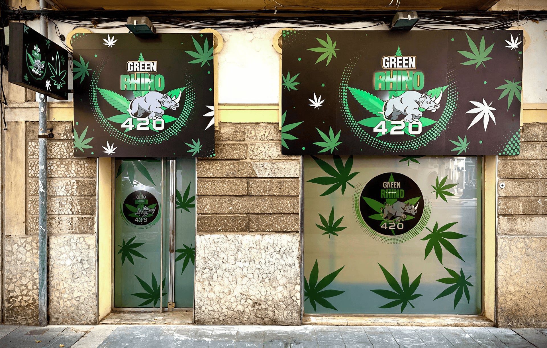 GREEN RHINO 420