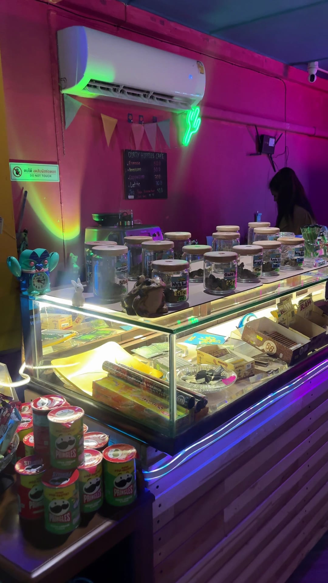 Dirty Hippies Coffeeshop Kata