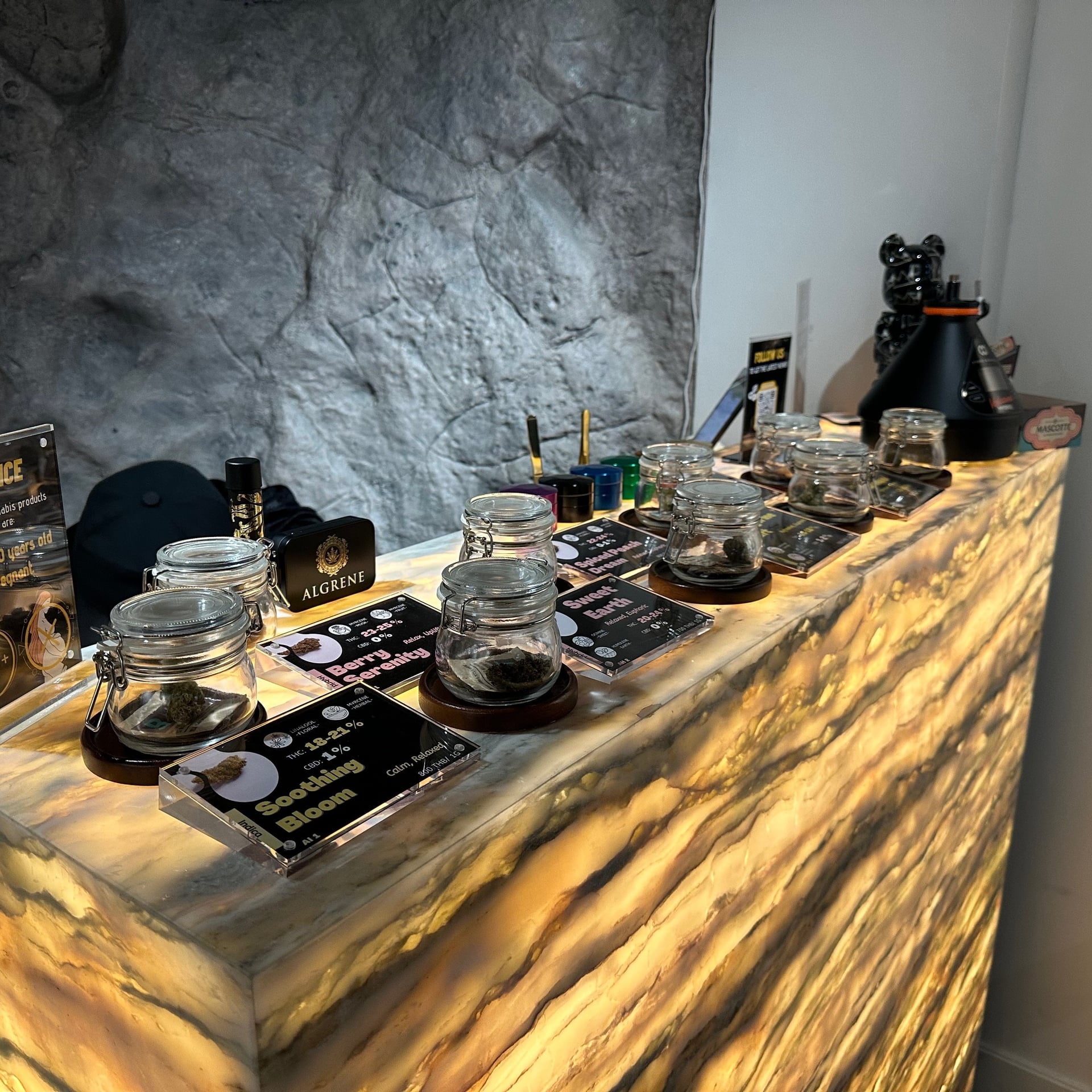 Algrene - Cannabis Dispensary, Art, Cafe