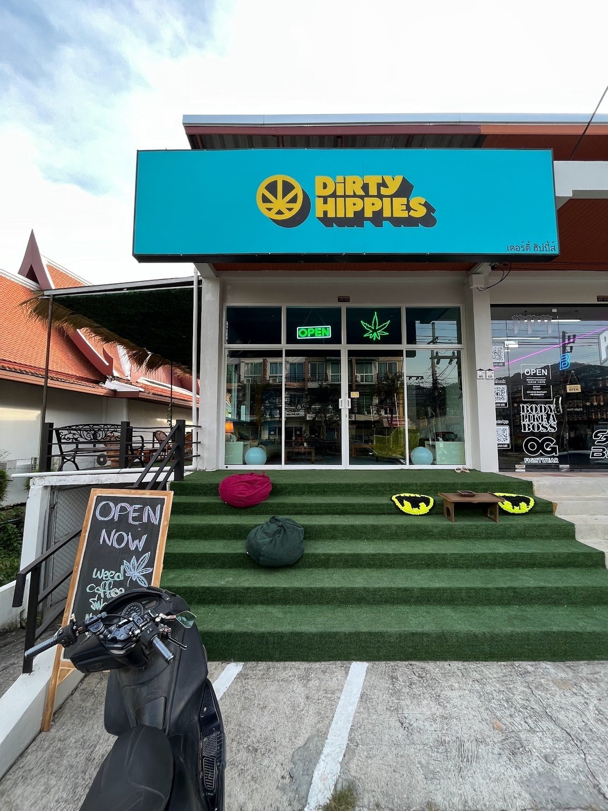 Dirty Hippies Coffeeshop
