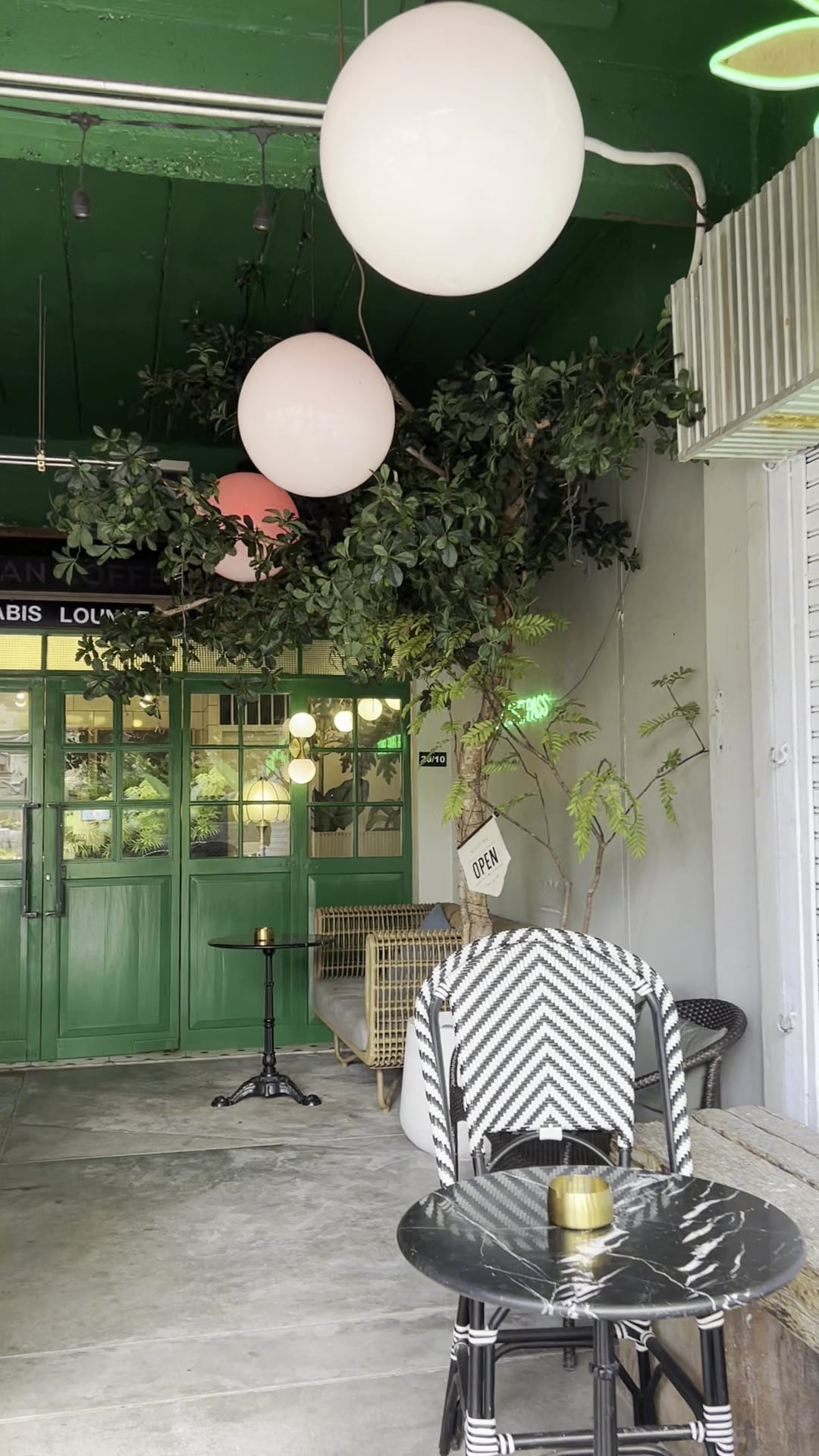 Happyman Botanics Cafe