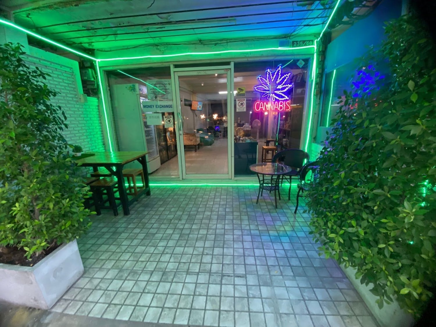 Sawadee Bar