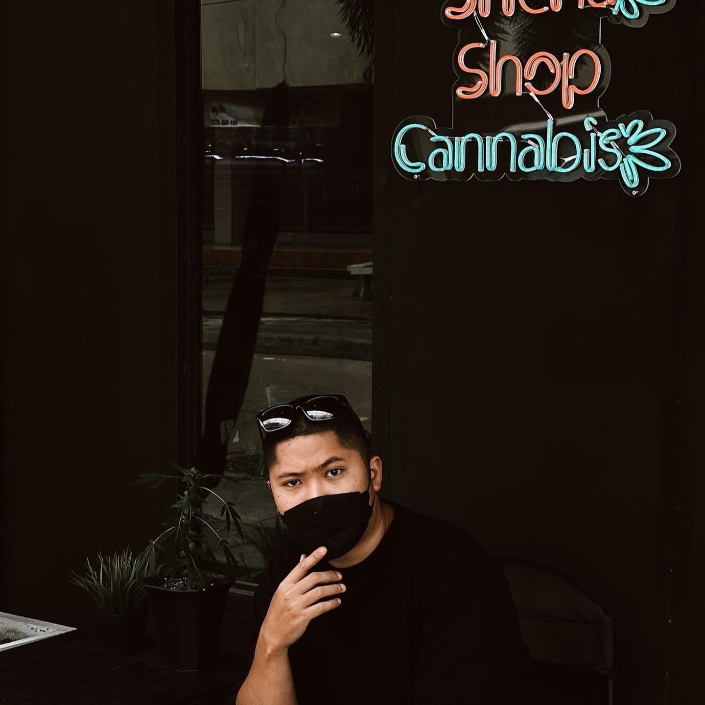 Sricha Shop Cannabis logo
