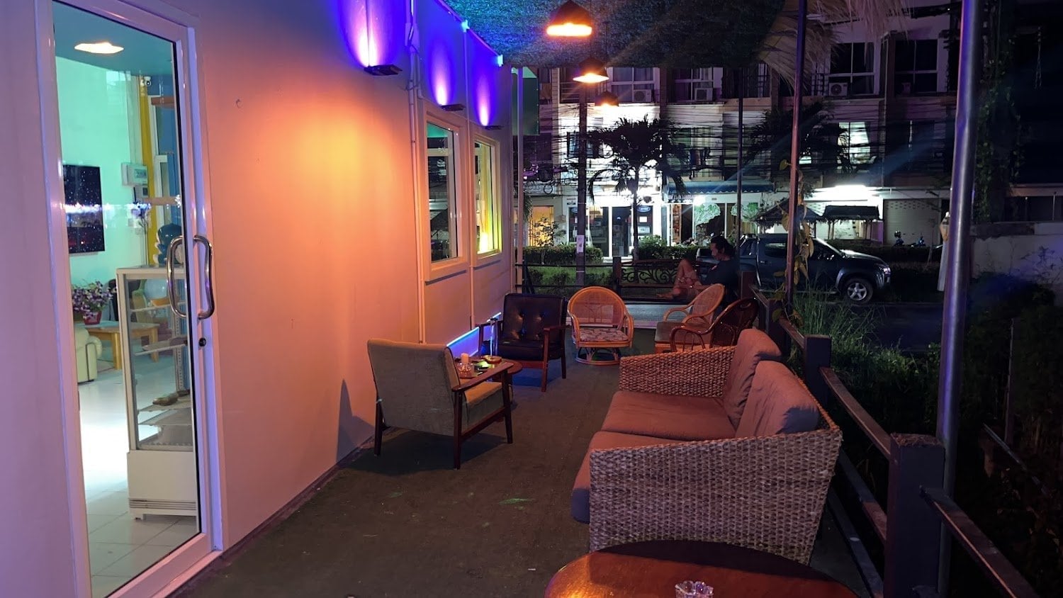 Dirty Hippies Coffeeshop