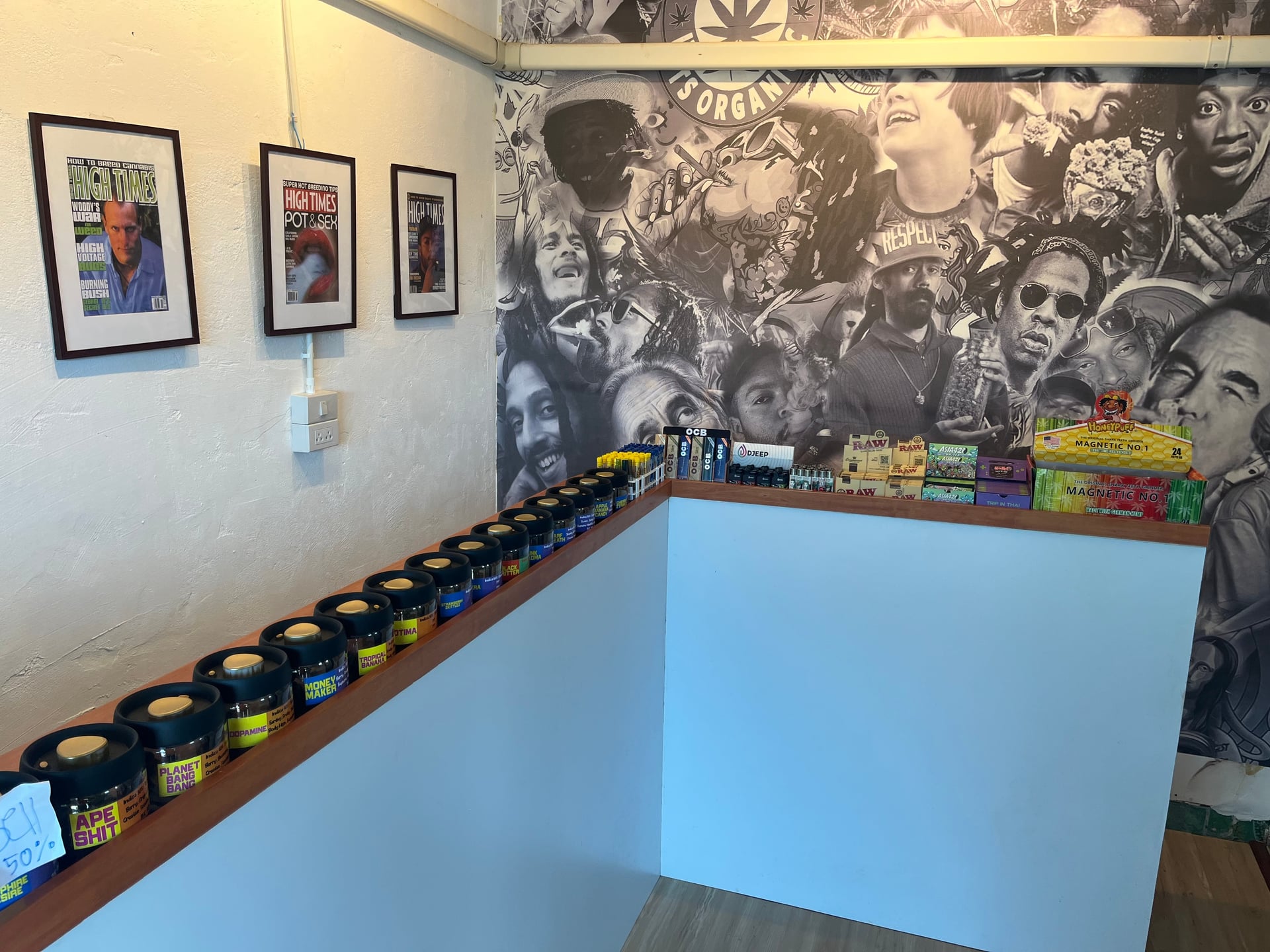 Weedology Cannabis Culture Lanta