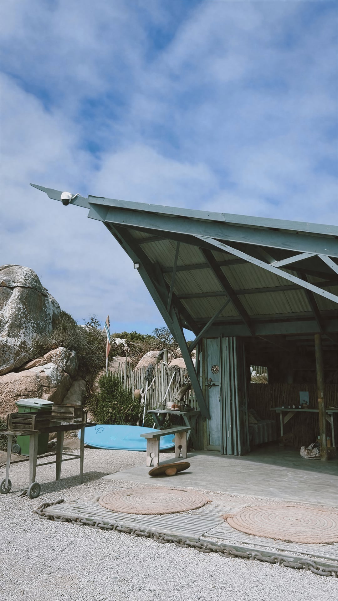 High Tides Holistic Club