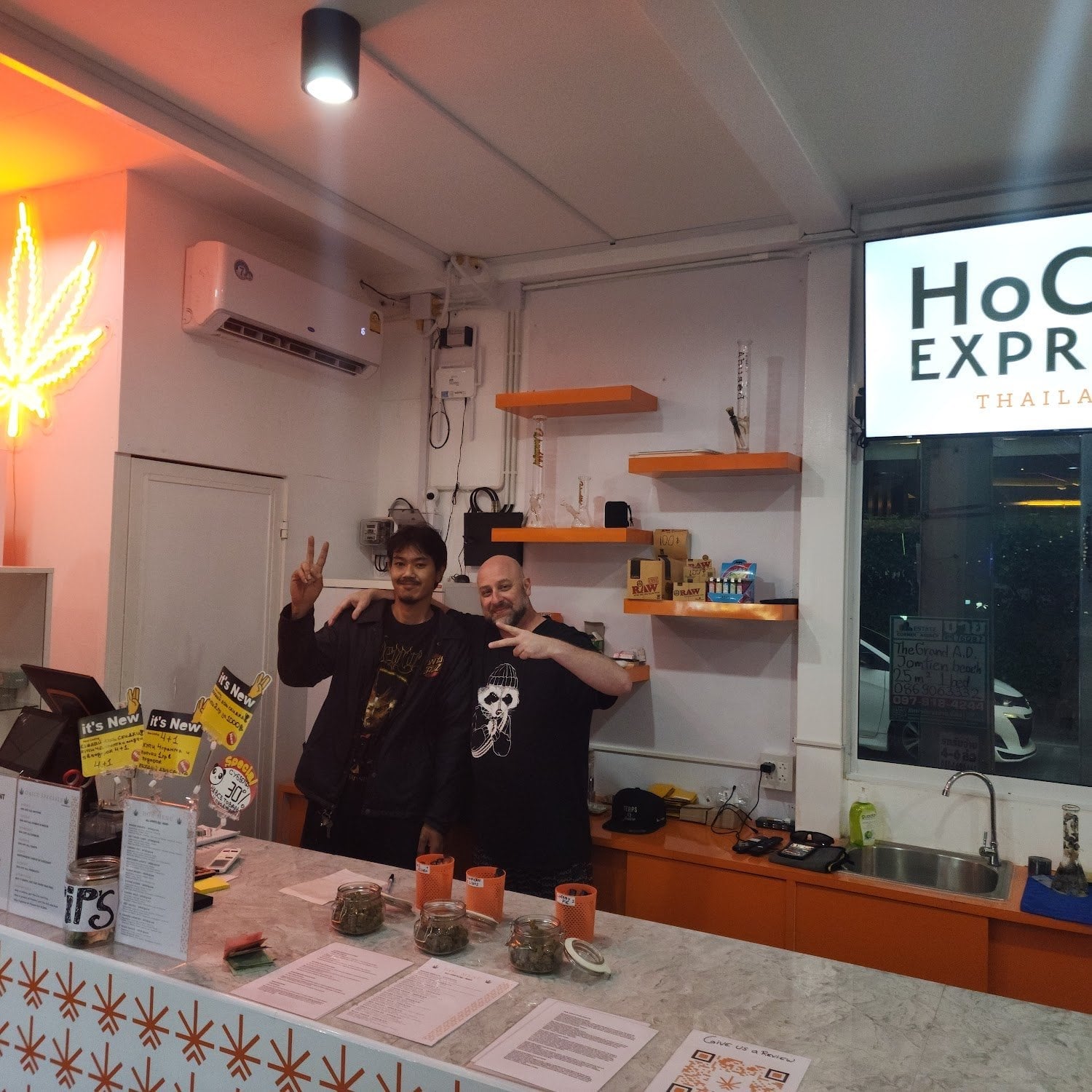 HoC Express Pattaya