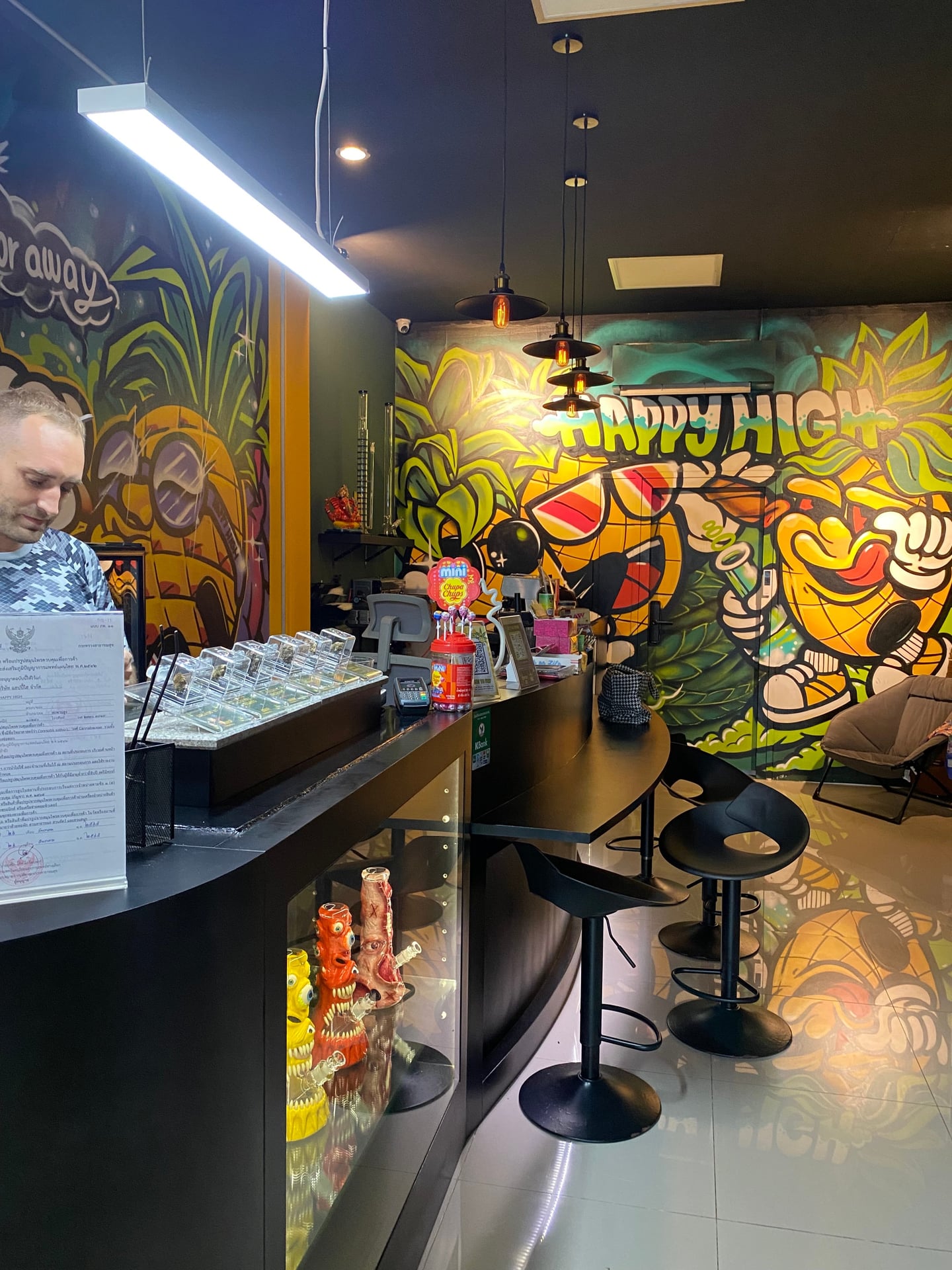 Happy High Bangkok - Premium Weed & Cannabis - Suvarnabhumi Airport Delivery