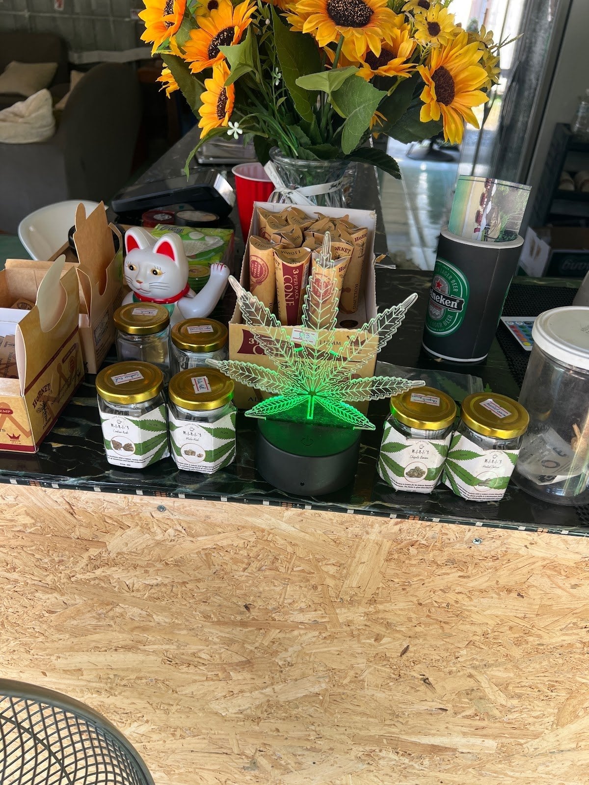 Mini's Cannabis Dispensary