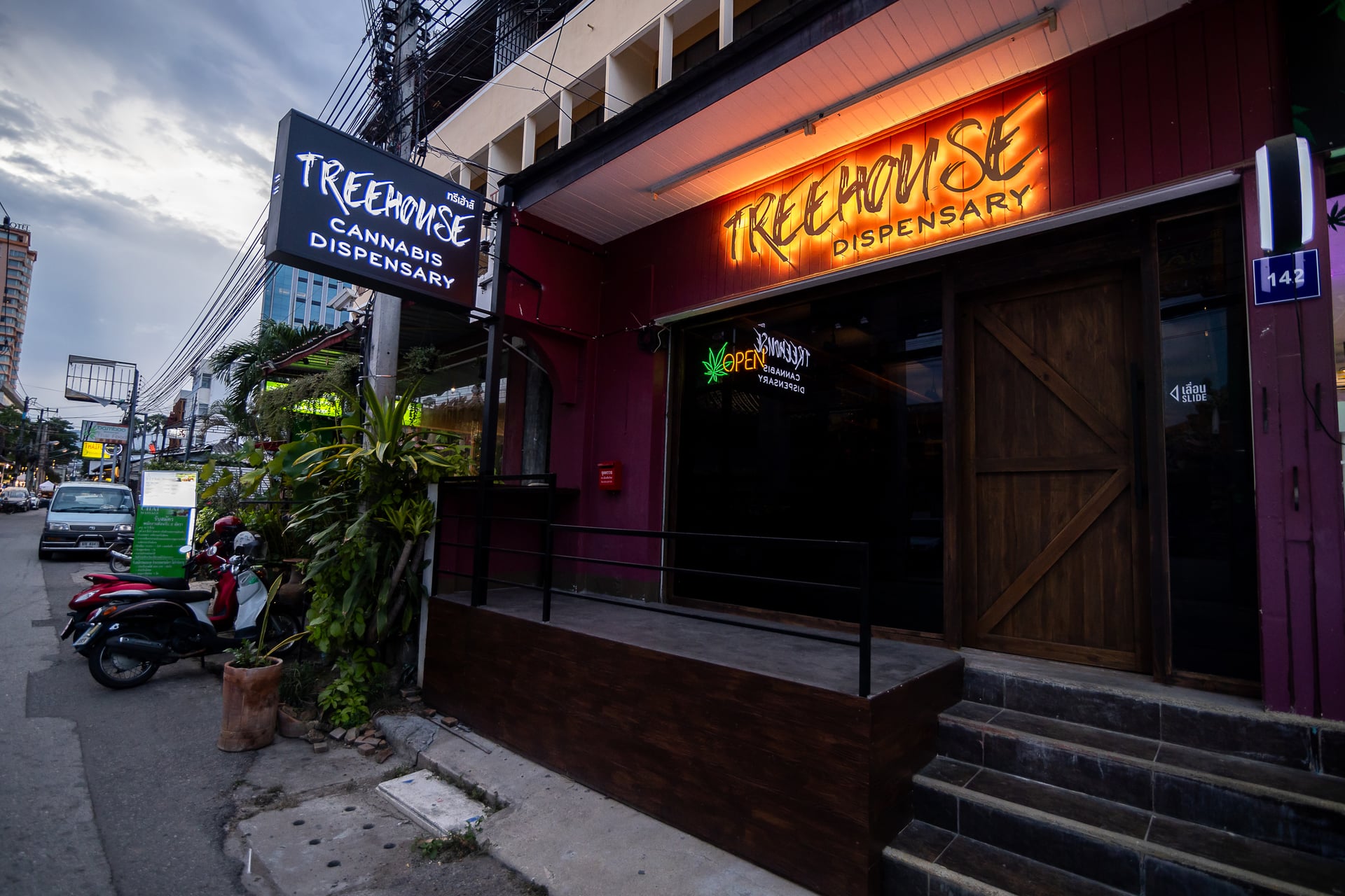 Treehouse Dispensary Chiang Mai