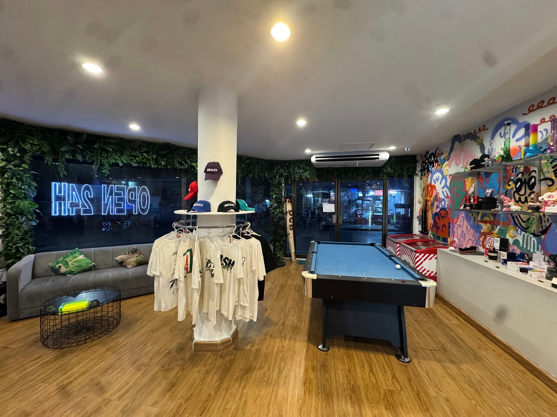 BEAZY Bangkok - Cannabis Dispensary
