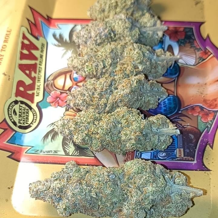 Weed Need Friends