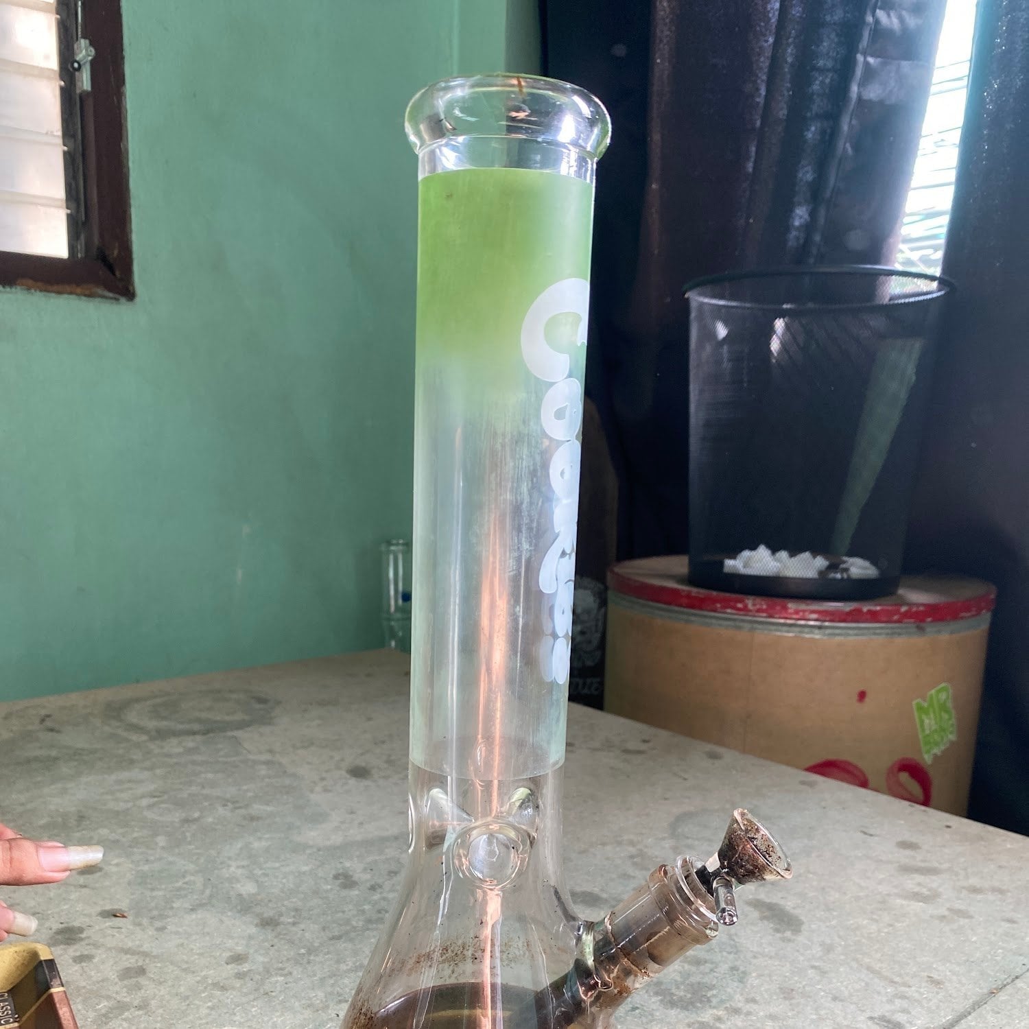 Mr.Bong Cannabis