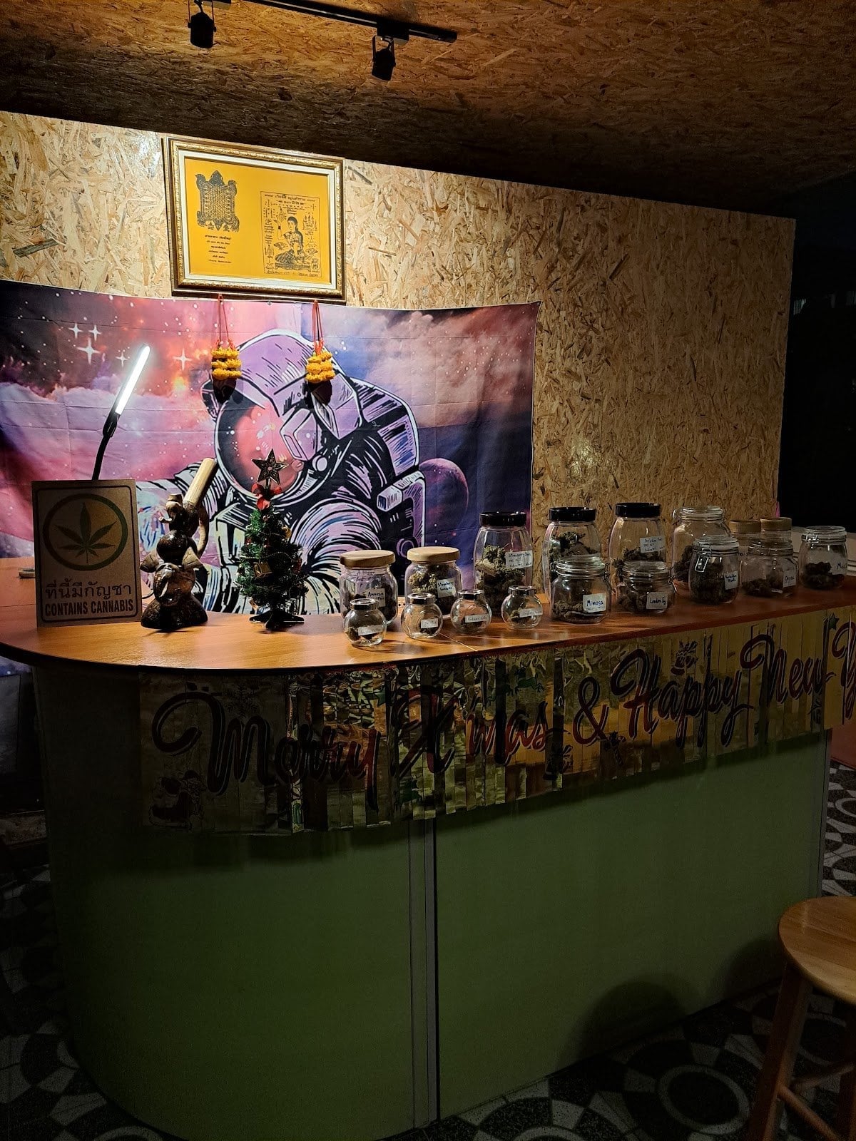 Finkan House (Weed Shop)