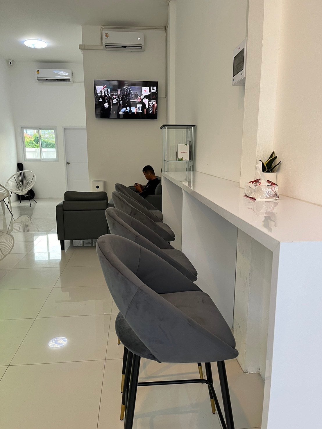 Hightime Pattaya Bar