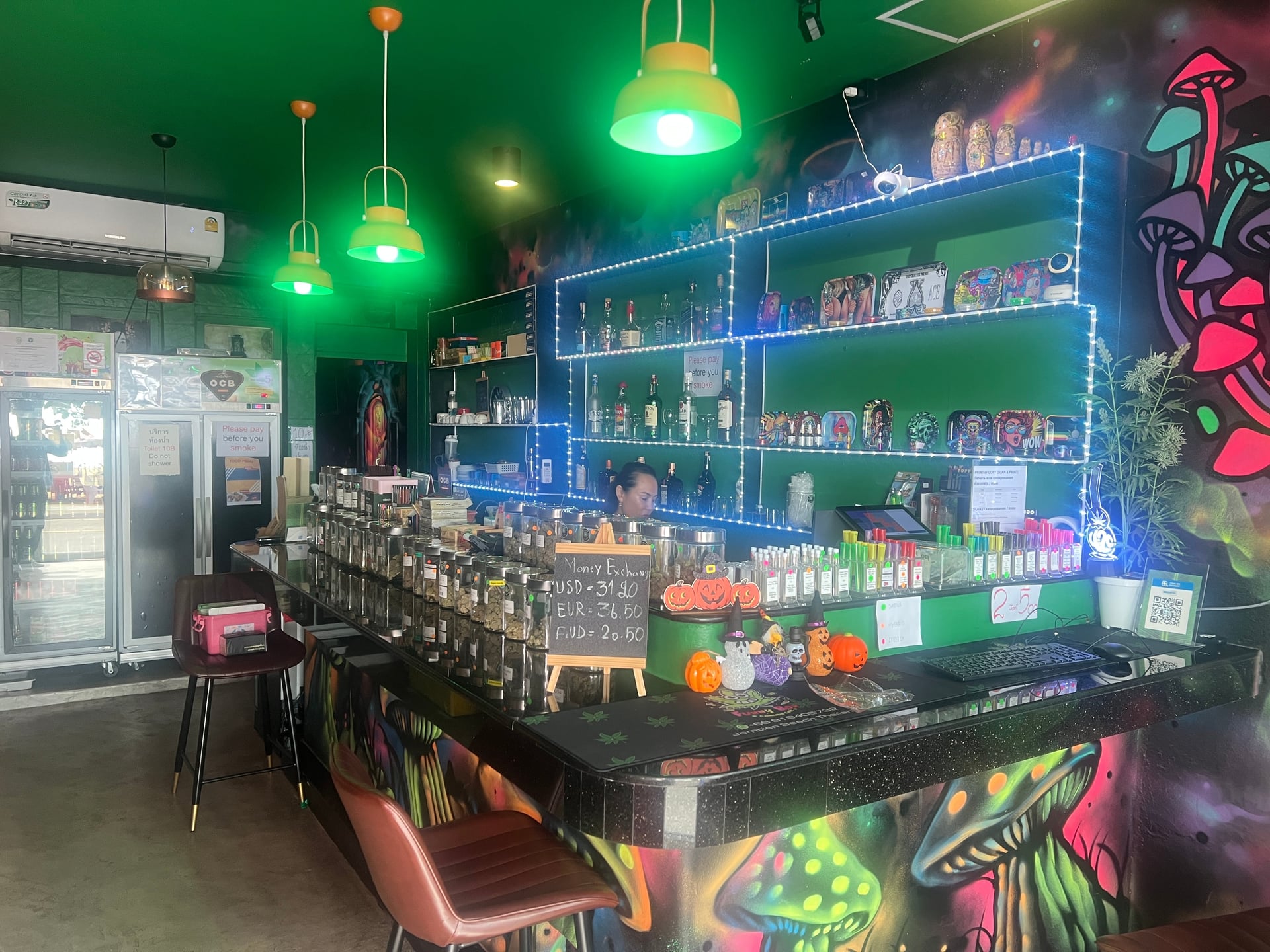 The Funny Box 2 Cannabis Cafe' Jomtien Beach